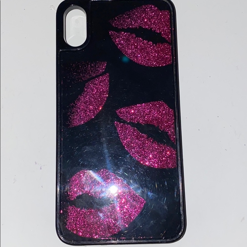 iPhone 10 Max Glitter Lips (moving glitter)